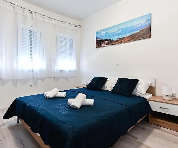 Apartman Mena