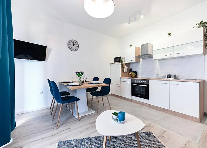 Mena Apartman Bibinje