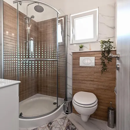 Apartamento Mena *