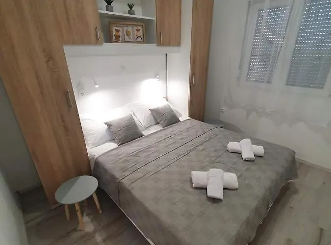 Mena Апартаменты Бибинье